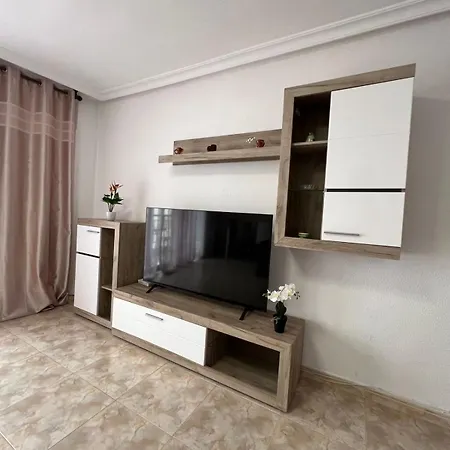 Apparemment Apartment *
